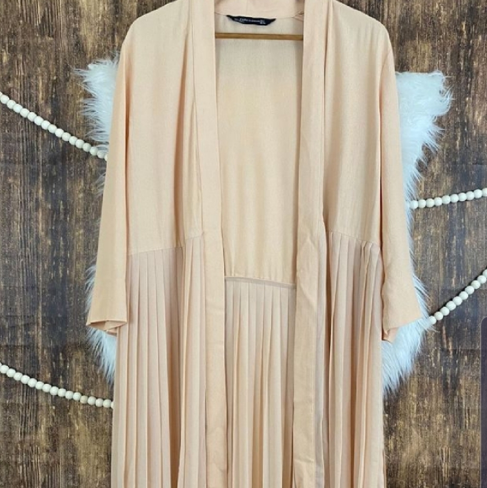 Zara | Pleated Kimono Peach Open Front Small